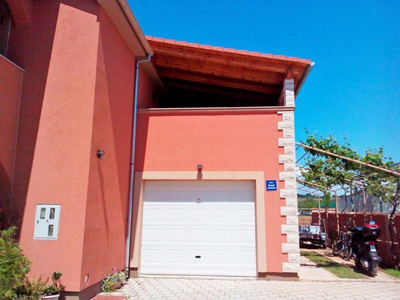 Apartments Anto Pula Exterior photo